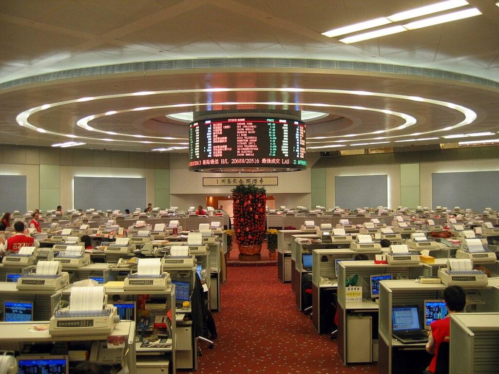 Hong Kong stocks rise after Beijing unveils support plan; US-China talks loom – South China Morning Post