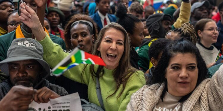 US grants dozens of white South Africans refugee status – Middle East Eye