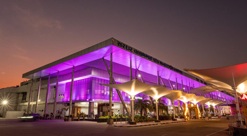 Ahmedabad Airport Achieves Record Passenger Growth Driven by Rising Domestic and Global Demand – urbanacres.in