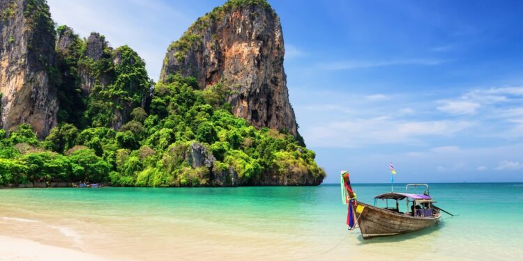 Thailand tourism crisis brews as foreign arrivals continue to decline – VnExpress International