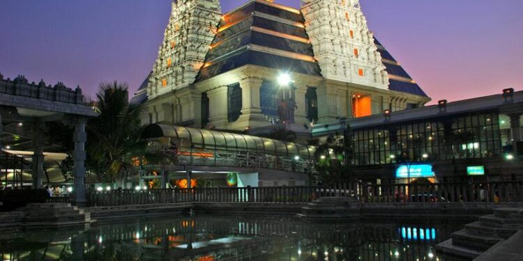 SC gives Iskcon-Bengaluru control over temple in city, junks HC order favouring Iskcon-Mumbai – Times of India