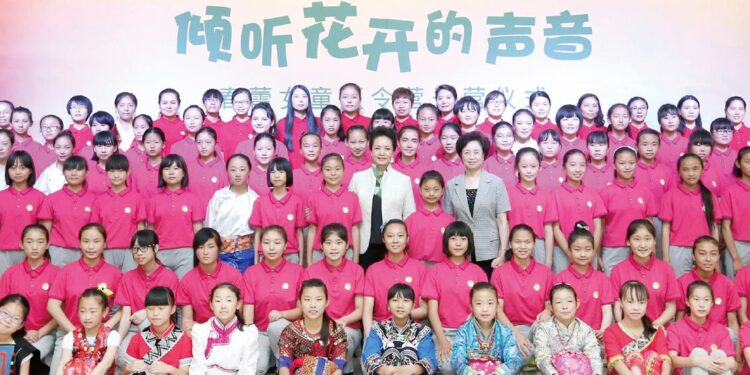Spring Bud Girls Attend Study Tour in Kunming – All-China Women’s Federation
