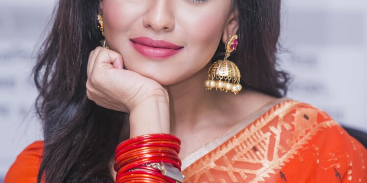 Nusraat Faria, Bangladeshi actor who played Sheikh Hasina on screen, held in murder case; was leaving for Thailand – Mint