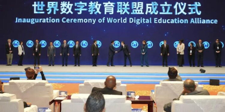 GLOBALink | 2025 World Digital Education Conference kicks off in Wuhan – Xinhua