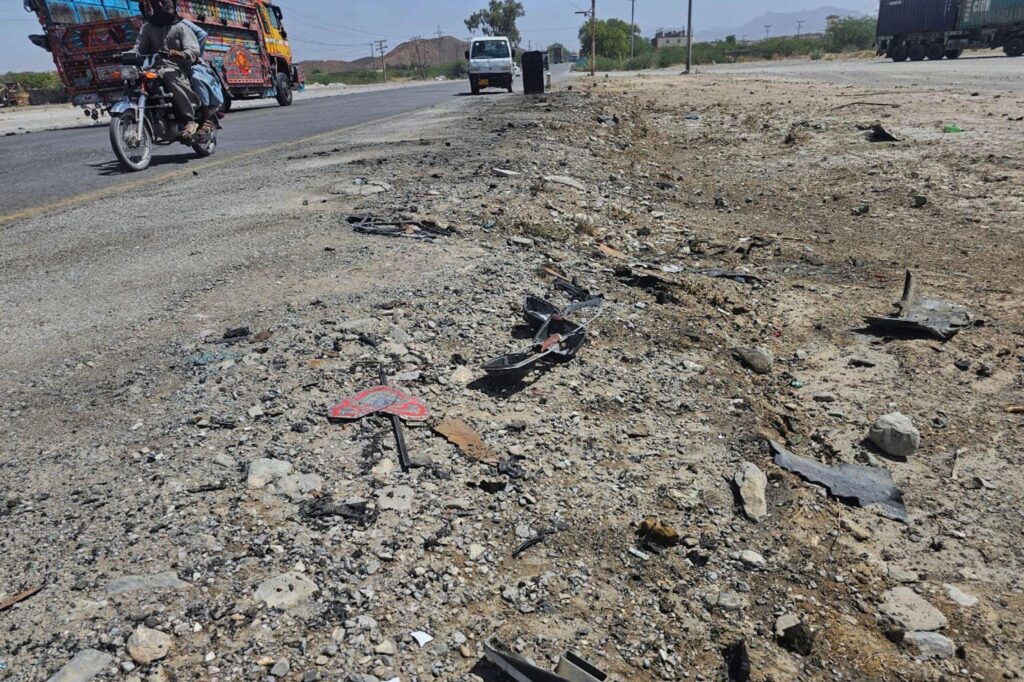 School Bus Bombing in Pakistan Kills at Least 6, Including 4 Students – The New York Times