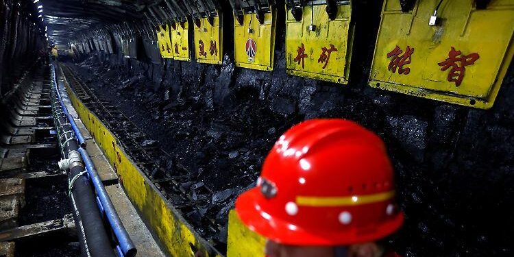 China’s economy slows in April as trade war blues hit retail sales, housing and investment – Alton Telegraph