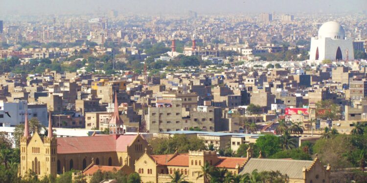 Pakistan closes Karachi, Lahore airspace temporarily for ‘security reasons’ – The Economic Times