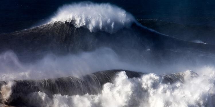 Massive swells cause damage at Sydney’s Bondi Beach – BBC