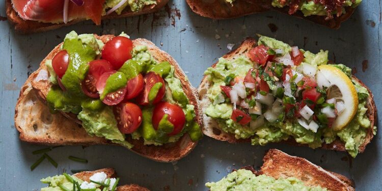 Would you pay Rs 13,000 for an avocado toast? This Surat vendor’s avocado toast brings luxury to the stre – Times of India