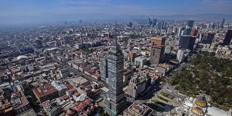 Mexico City Lawyer Cuffs Guilty Plea in $52M Sinaloa Cartel Money Laundering Drama – Hoodline