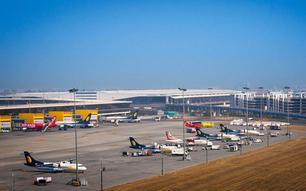 Delhi airport flight cuts: Over 100 flights to be affected daily; runway upgrade from June 15 – Times of India