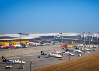 Delhi airport flight cuts: Over 100 flights to be affected daily; runway upgrade from June 15 – Times of India