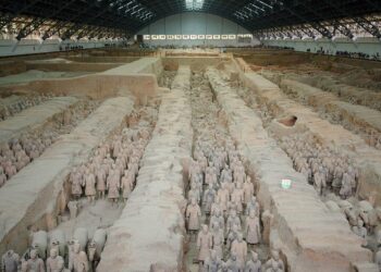 Tourist Damages Two Terracotta Warriors at the Mausoleum of Qin Shi Huang in China – ARTnews.com