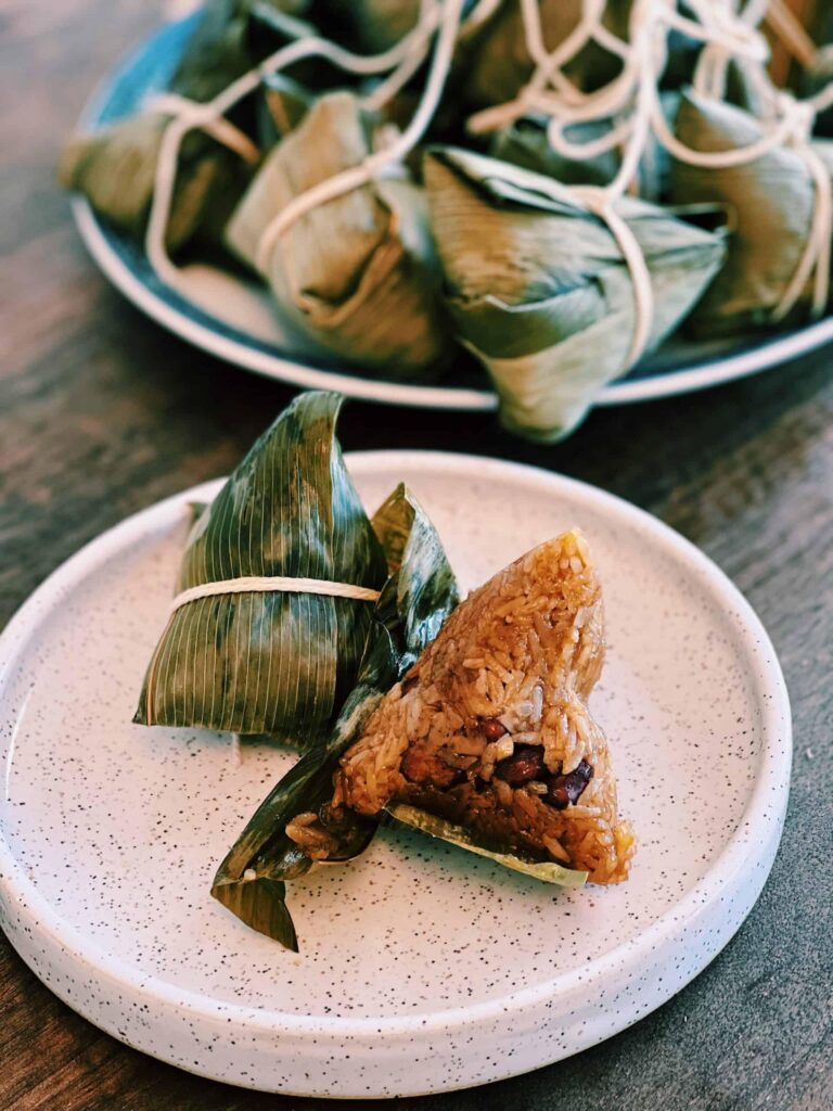 Sticky rice dumplings gain popularity in Chengdu, SW China – news.cgtn.com