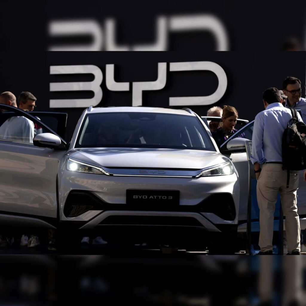 Vid shows vast Chinese EV mega factory pumping out a MILLION cars a year – The US Sun