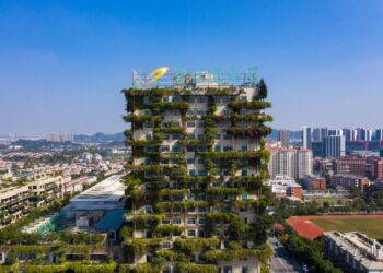 Country Garden’s May Sales Drop 28% With No Revival In Sight – Bloomberg.com