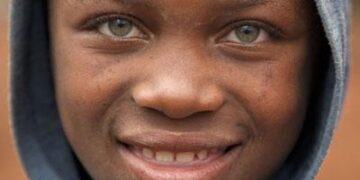 Young Cameroonians face prospect of new bid by 92-year-old leader – France 24