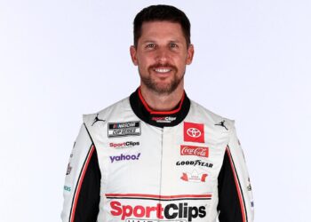 Denny Hamlin’s Ultimatum: Stay Home for Baby’s Birth or Race in Mexico City – MotorcycleSports