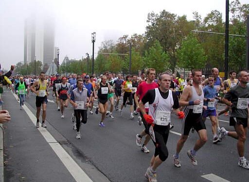 30,000 Marathon Enthusiasts Ignite the Beauty of Dalian with Their Run – The Korea Herald