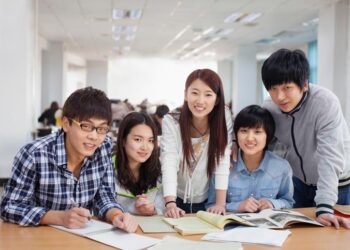 Friendship between Chinese, American students blossoms in spring breeze – Borneo Post Online