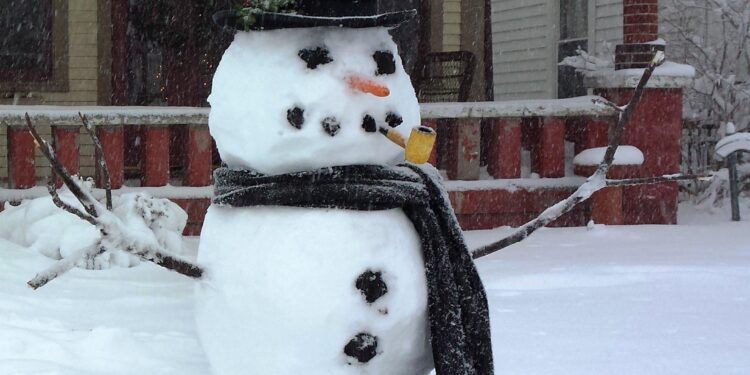18-meter-high snowman returns annually in NE China’s Harbin – ecns.cn