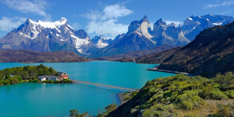 Chile: Eight years on, temple continues to uplift hearts and inspire service – Bahá’í World News Service