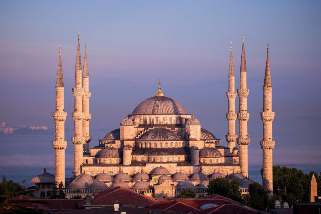 Mosques cut down on loudspeakers’ decibel levels – Times of India