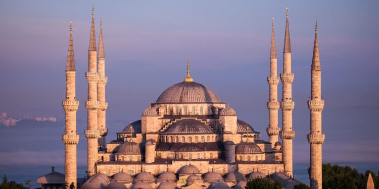 Mosques cut down on loudspeakers’ decibel levels – Times of India