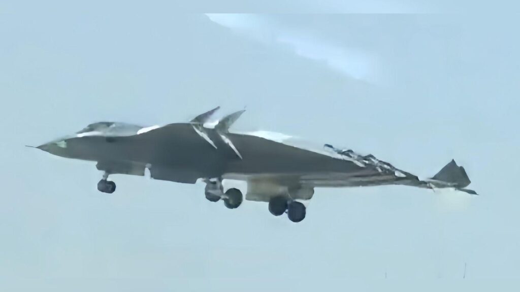 China’s Chengdu J-36 and Shenyang J-XDS Fighters Challenge West’s Air Power – Aviation International News