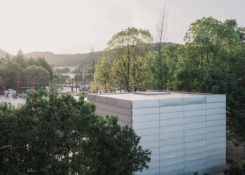 B131 Café Embodies Enclosure and Openness With a Square-Framed Design – hypebeast.com