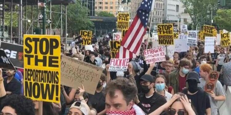Amman protesters voice anger against Donald Trump’s Gaza plan – The New Arab