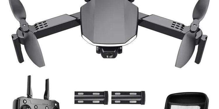 Toronto residents ‘antsy’ after drone flies too close to their windows: ‘It’s creepy’ – Yahoo
