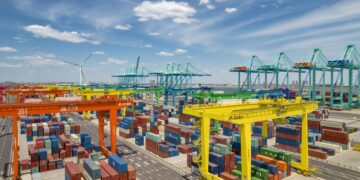 Tianjin Port pursues full-process automation in N China – English.gov.cn