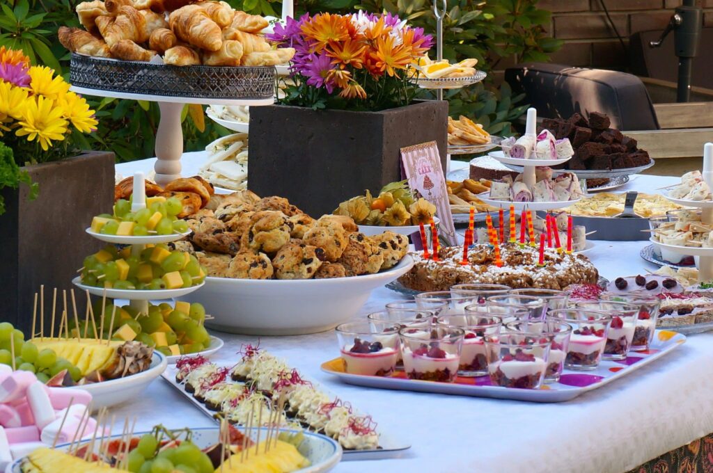 Join What’s On for a fun party brunch at Ma Buckley’s in Abu Dhabi – whatson.ae