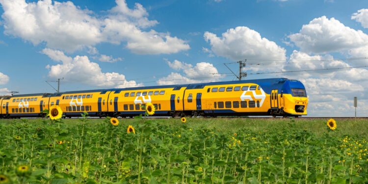 No NS trains on Tuesday, as strikes for better pay continue – DutchNews.nl