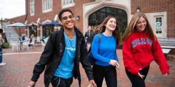 A Richmond student explores Nepal, Jordan, and Chile – UR Now