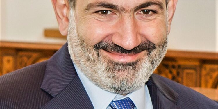 Armenia’s Pashinyan makes history with first official visit to Turkey – Middle East Eye