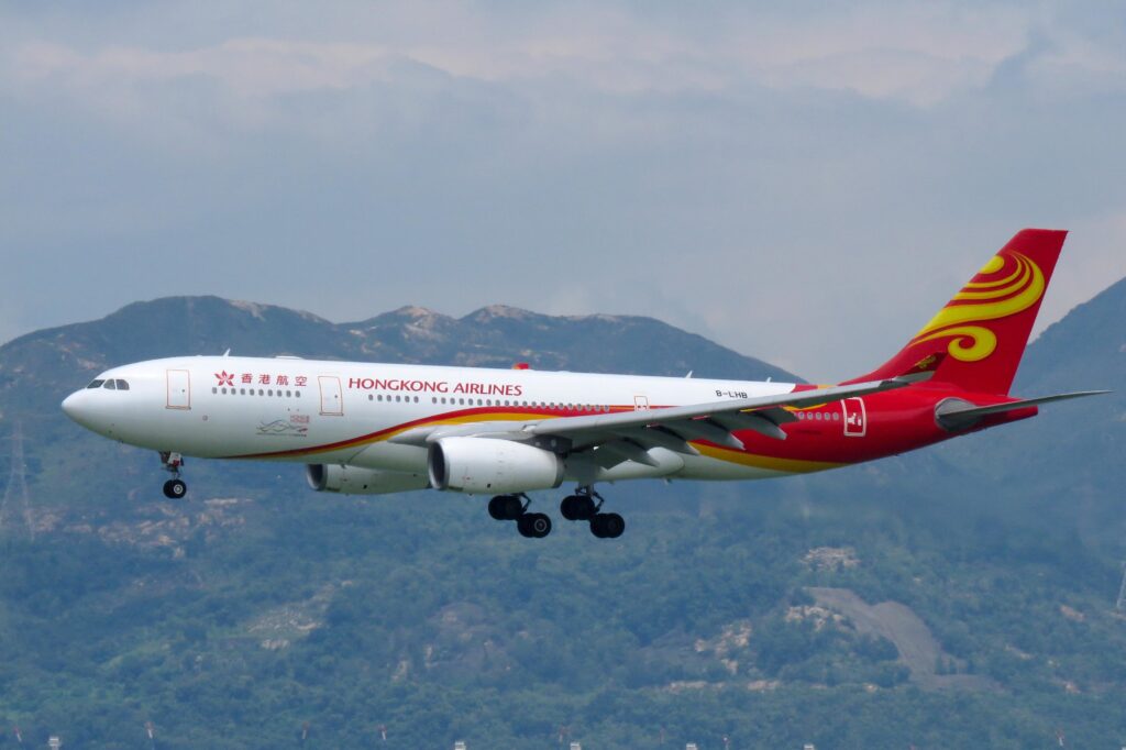 Hong Kong Airlines celebrates inaugural flight to Sydney – Airline Routes & Ground Services