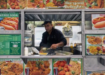 Food vendor in Cheras slammed for unhygienic noodle preparation – thesun.my