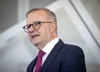 Half of all Australian landlords claimed rental losses against their taxes, ATO reveals – as it happened – The Guardian