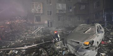 Russian Strike Kills 5, Wounds 23 in Ukraine’s Dnipropetrovsk Region – The Moscow Times