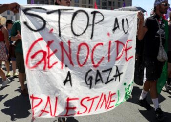 At Least 8 Killed as Protesters Battle Police in Kenya – The New York Times