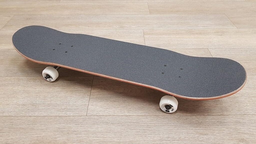 Man skateboards from Brighton to Africa in 55 days – BBC