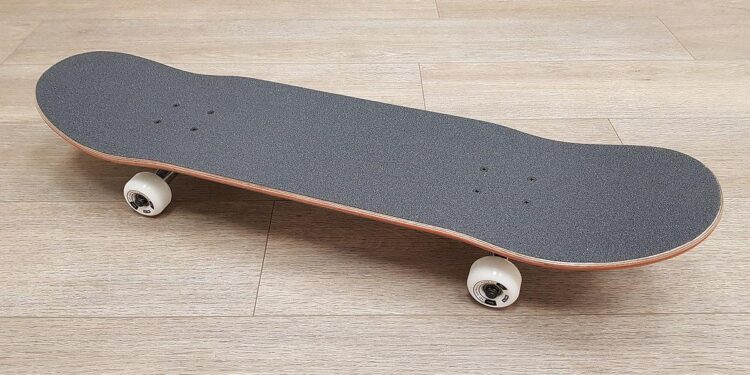 Man skateboards from Brighton to Africa in 55 days – BBC