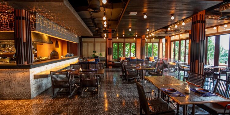 Buzzy New Thai Restaurant Lands in Heart of Hong Kong: Review – Bloomberg.com