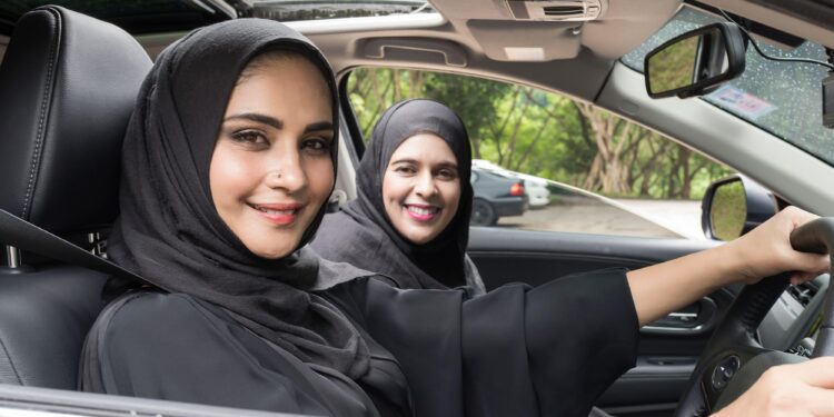 Five Saudi women drivers arrested, says activist – The Guardian