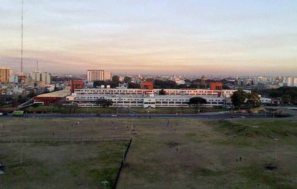 Garrahan Hospital workers hold a 24-hour strike – Buenos Aires Herald