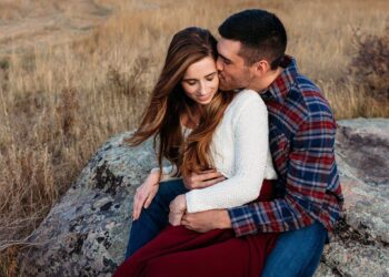 Couple who abandoned infant in basket traced – Times of India