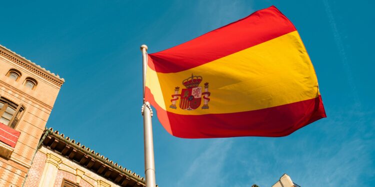 Spain and Portugal begin recovering from a massive blackout. Here’s what to know – NPR
