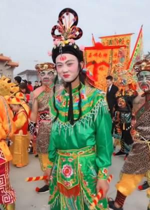 Photos | Yingge dance troupes perform to mark festival and greet upcoming Chinese New Year in Shantou – 點新聞